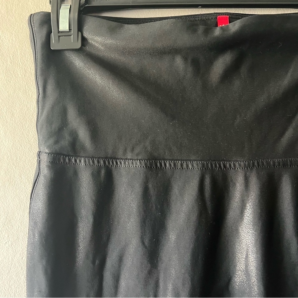 Spanx Black Faux Leather Leggings Size Large Petite - Picture 3 of 6